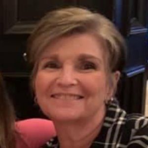 Meet your Posher, Valeria